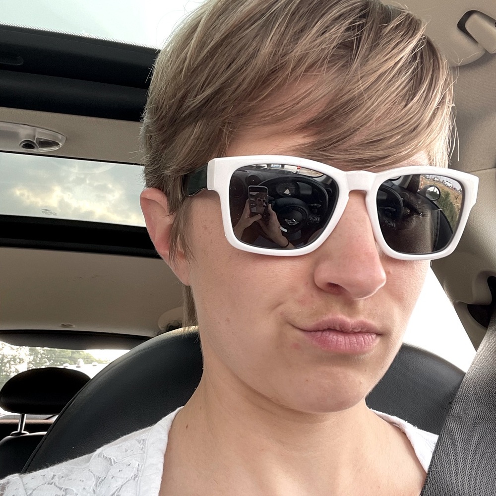 Meet your Posher, Bethany